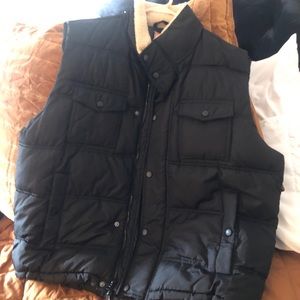 Men’s ruff Hewn puffer vest